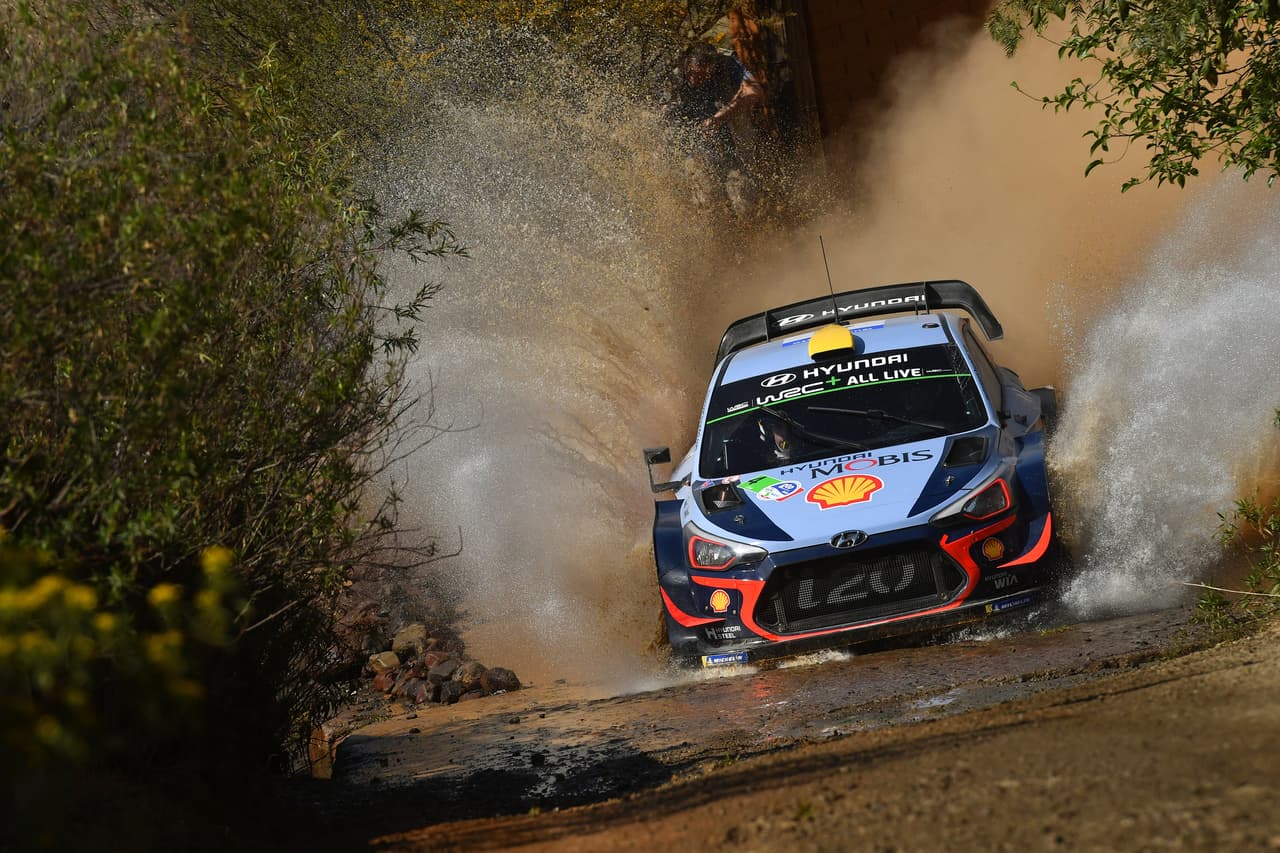 Entre los bellos paisajes en Guanajuato y la rudeza de los caminos, se lleva a cabo el Rally de México, que es la tercera fecha del campeonato mundial. Asi fue la intensidad de la primera jornada.