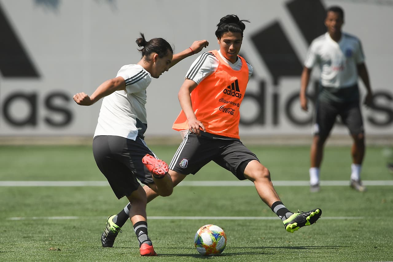 La Selección Mexicana de fútbol continuó con su preparación de cara a su primer duelo de la Copa Oro de la Concacaf.