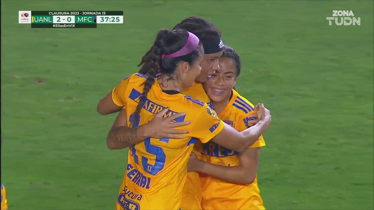 ¡La manda el rincón! Tigres anota el 3-0 con tanto de Mia Fishel