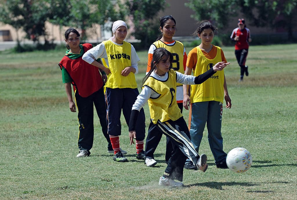 A principios de este año, Australia evacuó a más de 50 atletas afganas y sus dependientes después de presionar a figuras destacadas del mundo deportivo.