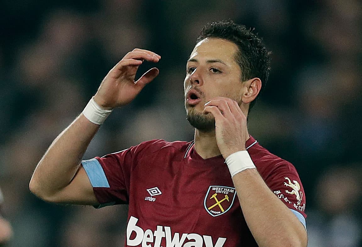 Puebla se le insinúa al Chicharito