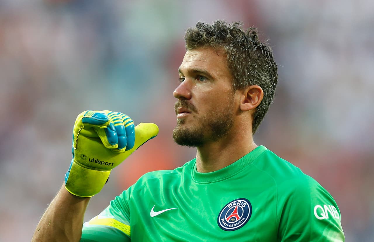 LEIPZIG, GERMANY - JULY 18: Goalkeeper Nicolas Douchez of Paris reacts during the pre season friendly match between RB Leipzig and Paris Saint-Germain at Red Bull Arena on July 18, 2014 in Leipzig, Germany. (Photo by Boris Streubel/Bongarts/Getty Images)