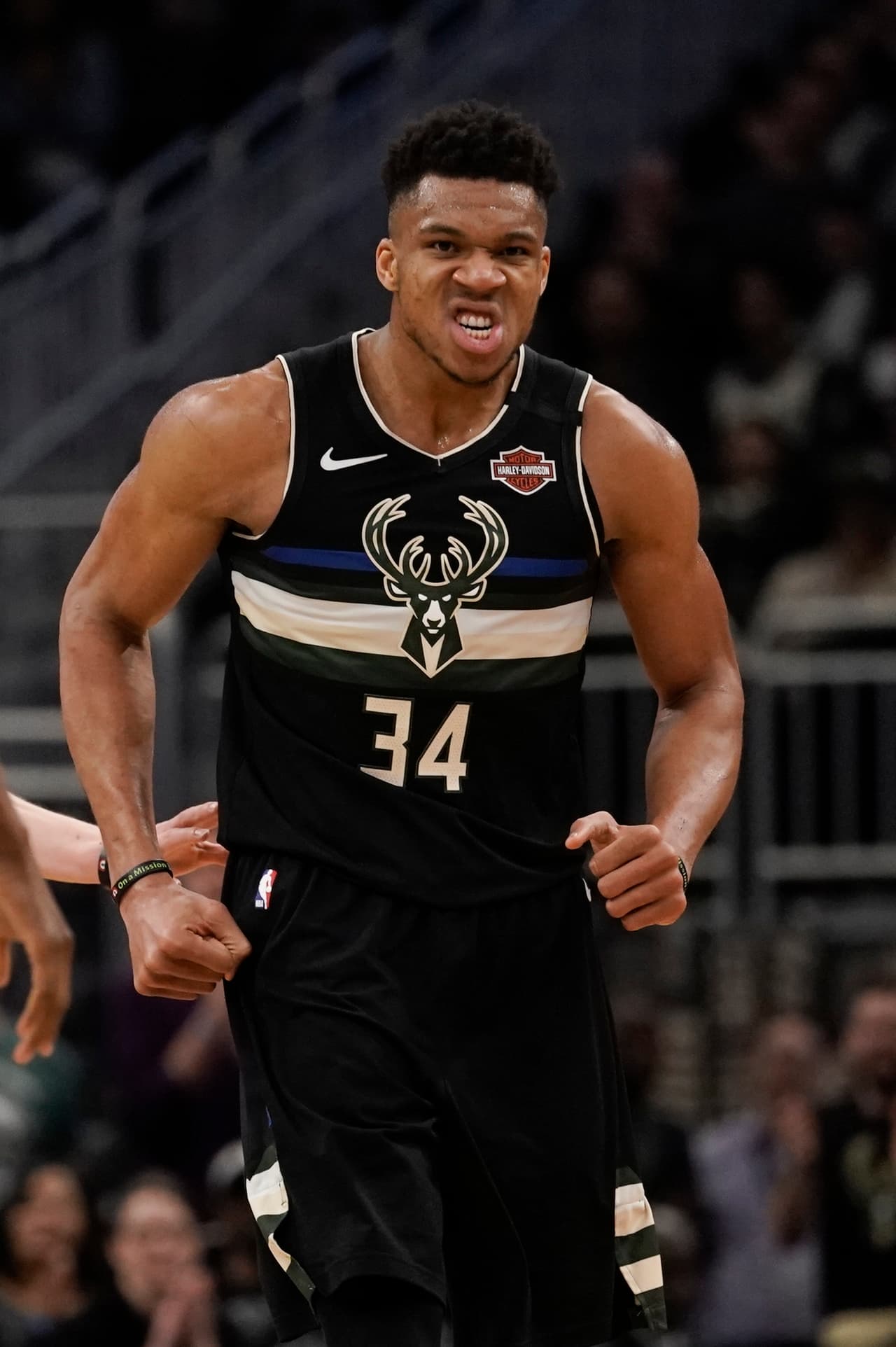 Con una semana llena de victorias, Milwaukee Bucks de la mano de Giannis Antetokounmpo, se encaminan a ser el equipo más sólido y el mejor de la Liga. Su récord es de 45-7.