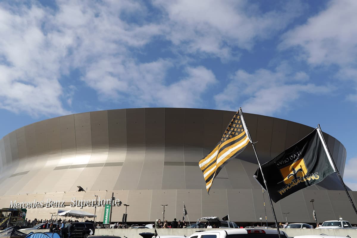 El Mercedes-Benz Superdome es escenario de la final de la Conferencia Nacional de la NFL entre Los Angeles Rams y New Orleans Saints.