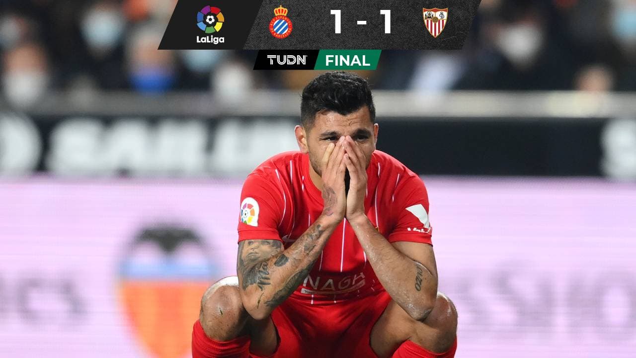 Jesús 'Tecatito' Corona fue titular en el empate del Sevilla