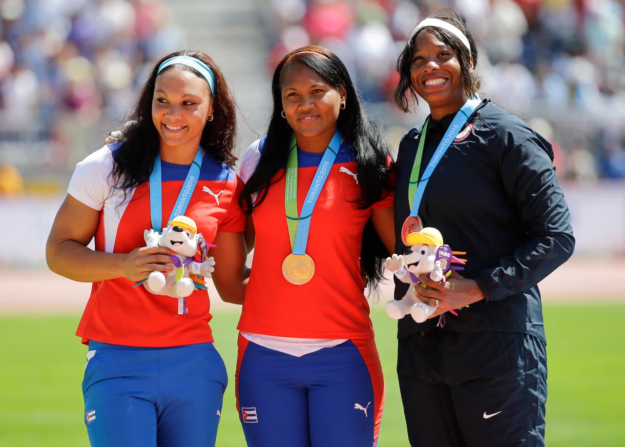 Andrew Wheating ganó los 1500 metros, los canadienses, Nathan Brannen y Charles Philibert, ganaron plata y bronce.