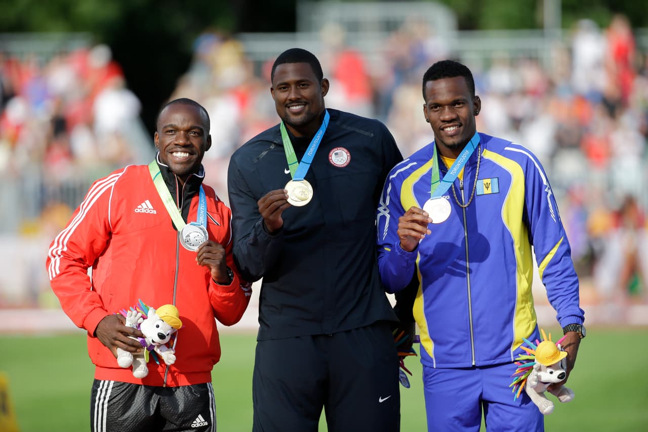 David Oliver de Estados Unidos ganó 110 metros con vallas, el trinitario Mikel Thomas fue plata y el de Barbudas Shane Brathewaite fue bronce.