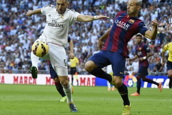 Benzema estaba bien vigilado, la defensa parecía responder.