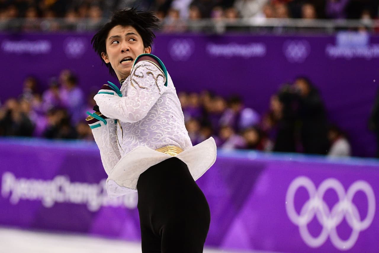 Yuzuru Hanyu del equipo de Japón.