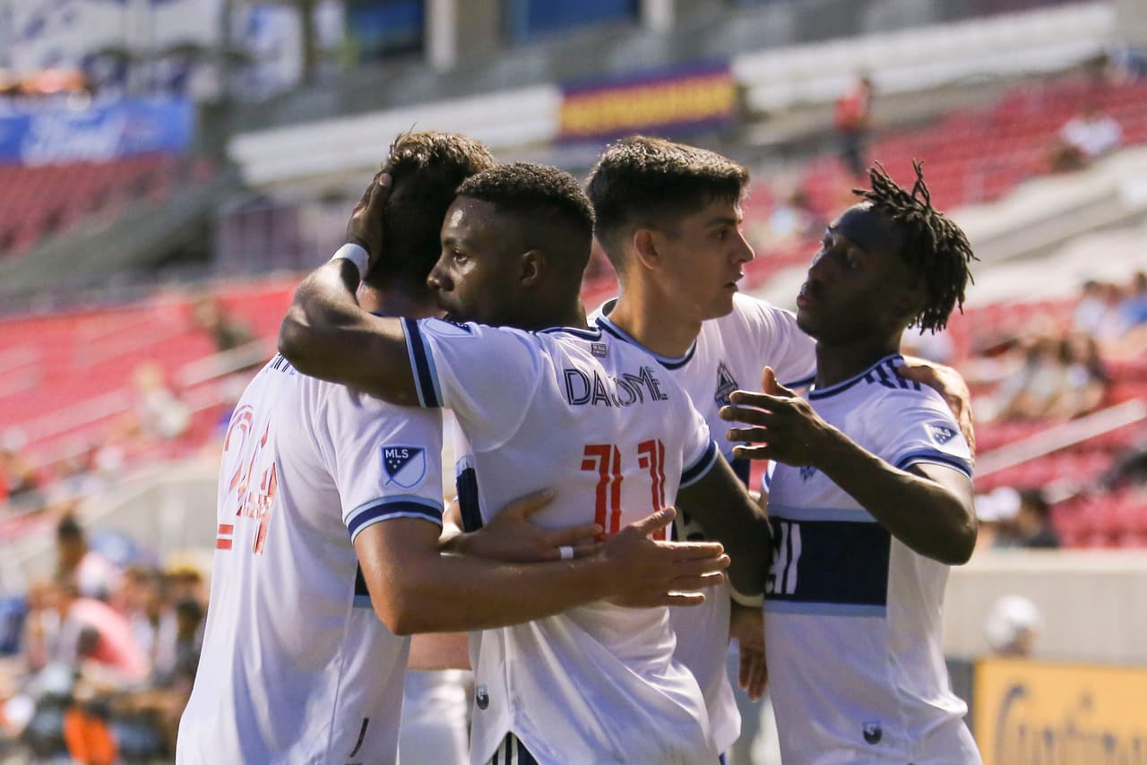 Cristian Dájome volvió a marcar por partida doble en el empate 2-2 entre Vancouver Whitecaps y Minnesota United FC.
<br>