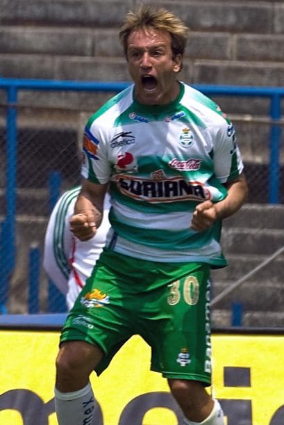 Vuoso repitió en el Clausura 2005 con 15 tantos, defendiendo la camiseta del Santos Laguna.