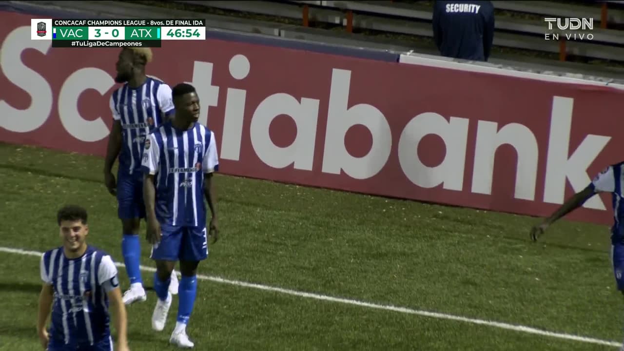 ¡AUTOGOL! de Amro Tarek para Violette AC.