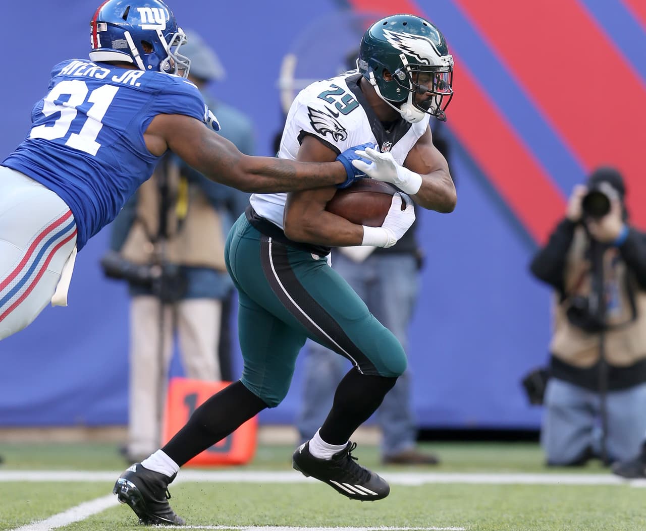 DeMarco Murray cambiado de Philadelphia a Tennessee