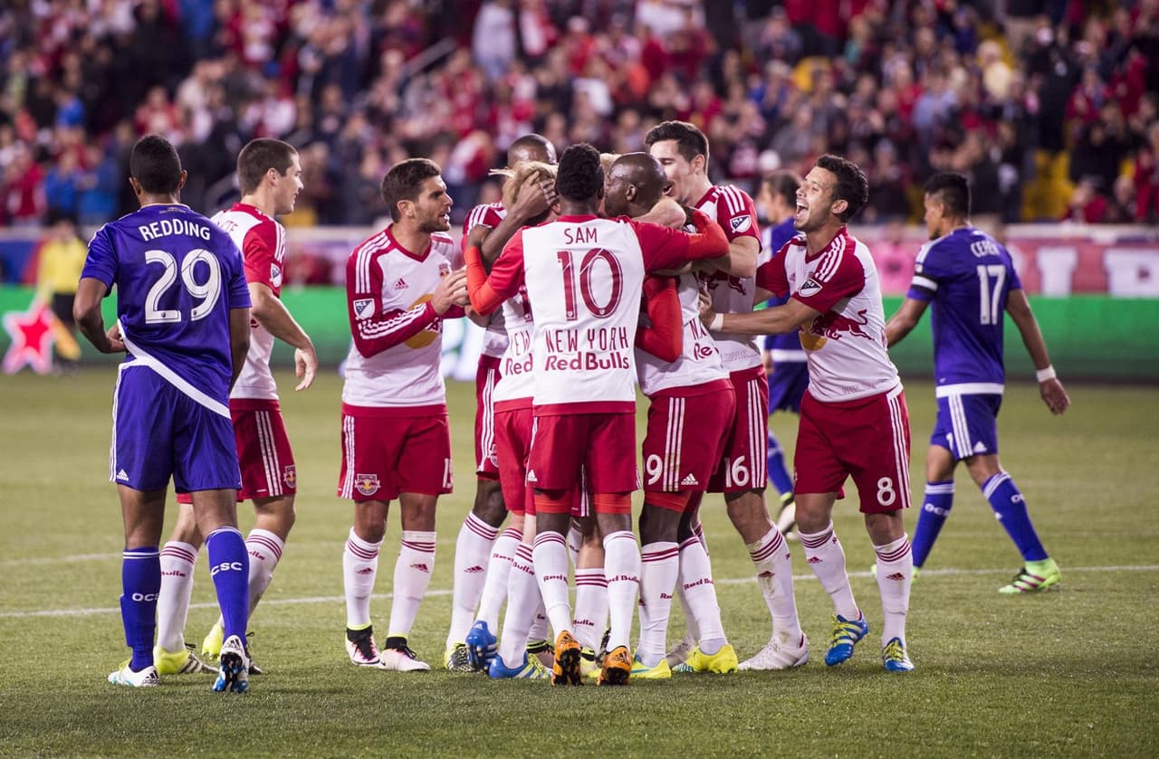 En cambio, New York Red Bulls busca dar la sorpresa de la mano de Bradley Wright-Phillips en su tercera participación en la Liga de Campeones, ya que actualmente en la MLS es uno de los mejores equipos junto al FC Dallas.