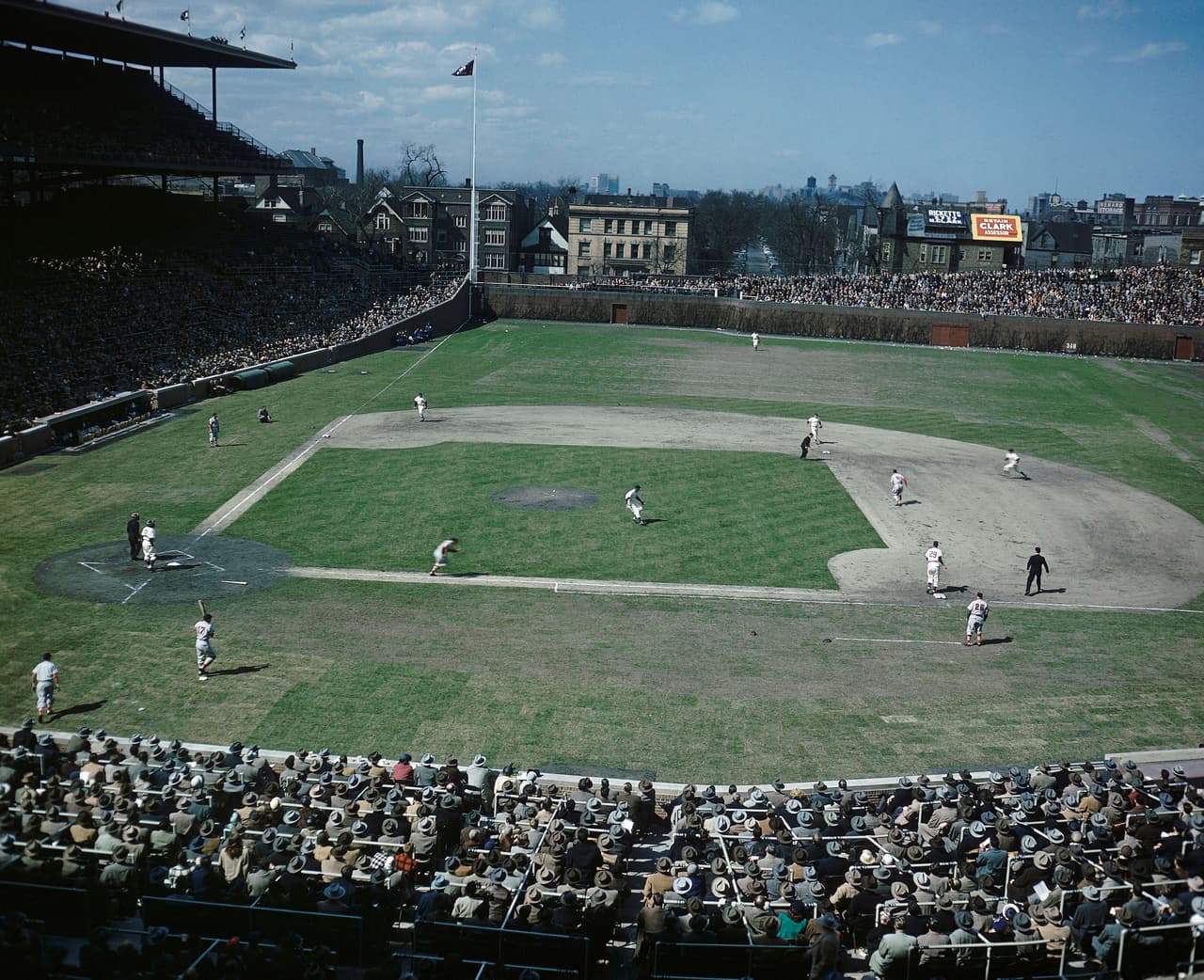 En esta fotografía, que data de 1959, se aprecia un estadio lleno pero sin las florituras que han transformado al inmueble luego de las millonarias renovaciones en los años recientes.