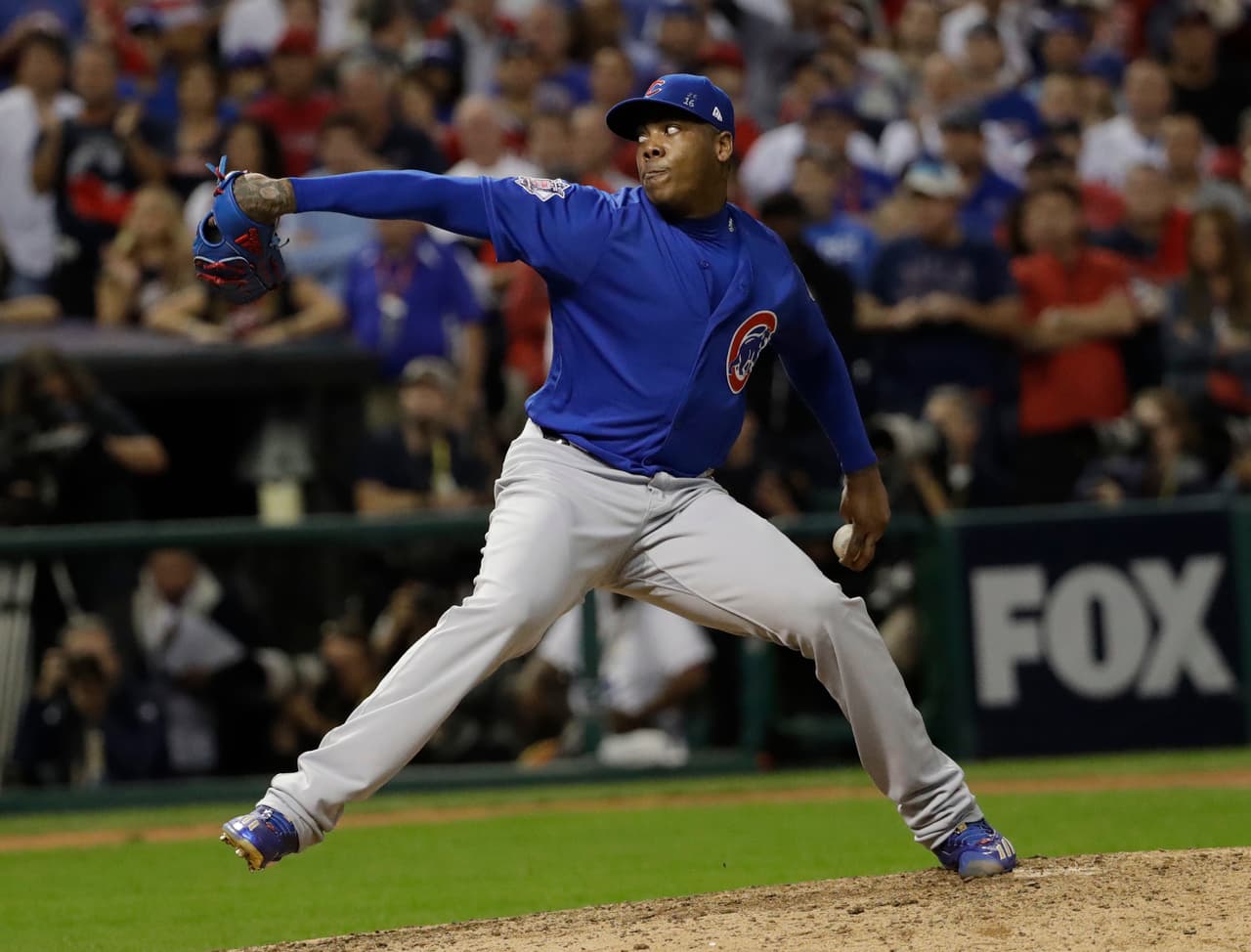 Aroldis Chapman, Chicago Cubs. El cubano participó en cinco de los siete juegos y fue pieza fundamental para terminar con la ‘Maldición de la cabra’.