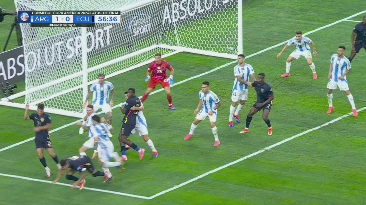 ¿Era penal contra Argentina? Mano de Enzo no es marcada ni revisada por el VAR