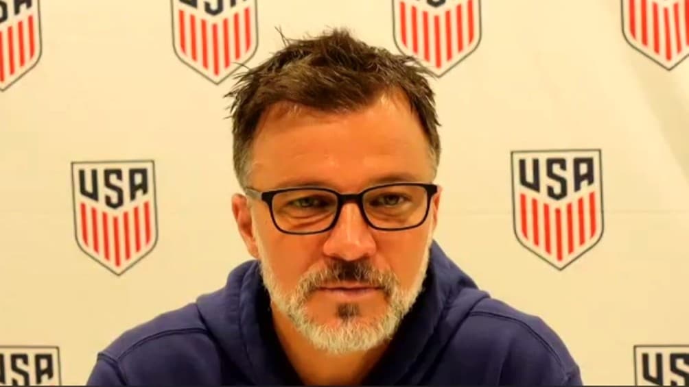 Anthony Hudson dice que los partidos ante México sacan lo mejor de Estados Unidos