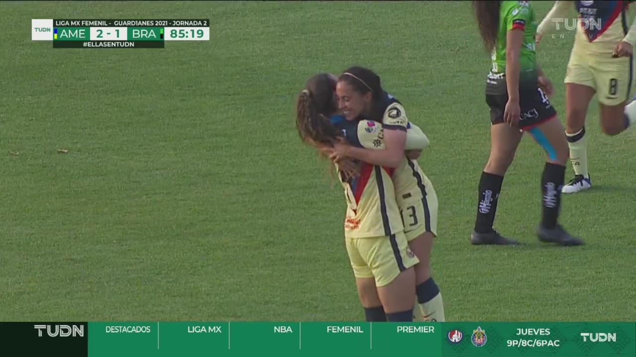 ¡Vaya golazo! Eva González anota el 2-1 con un derechazo lejano