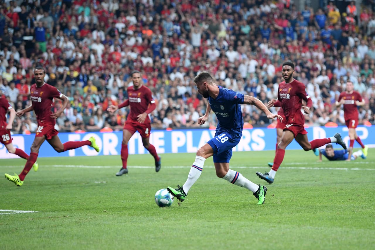 Liverpool venció 5-4 en la tanda de penales al Chelsea tras el empate 2-2 en los 120 minutos.