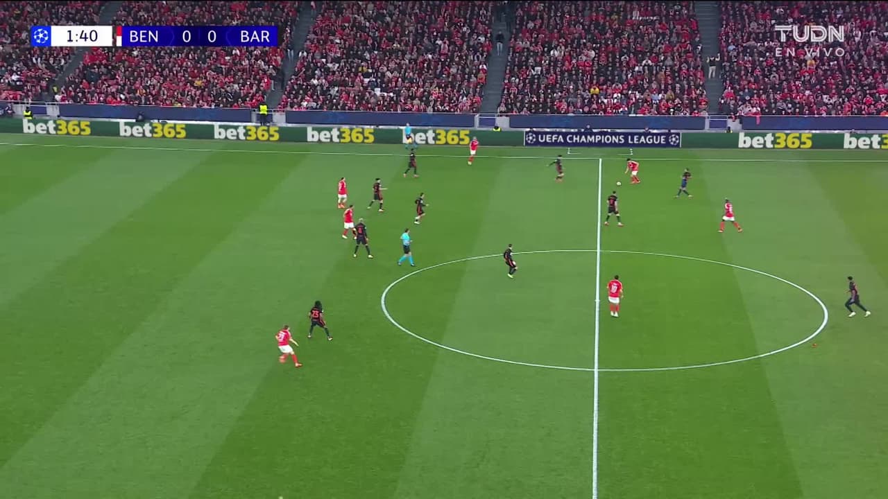 ¡GOL!  anota para Benfica. Vangelis Pavlidis