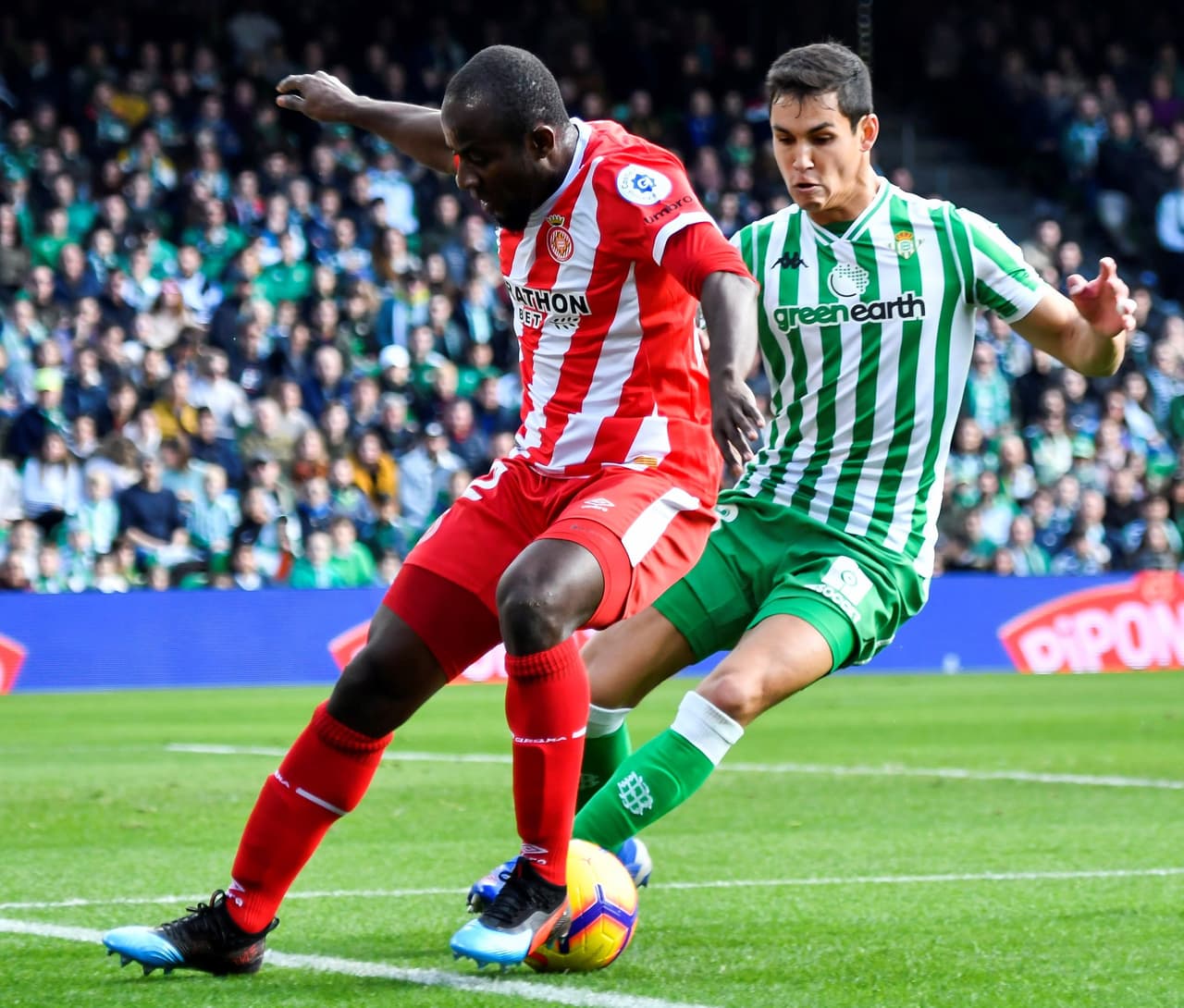 Girona supo cómo aguantar a un Betis motivado frente a su público.