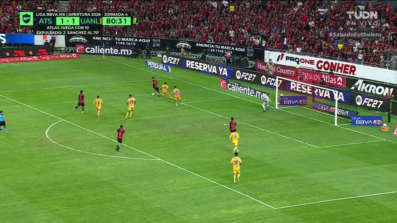 ¡GOL!  anota para Atlas. Luís Esteves