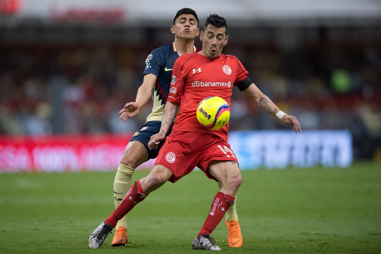 Parecía que América se encaminaría a una nueva victoria, pero el juego cambió drásticamente en los siguientes minutos.