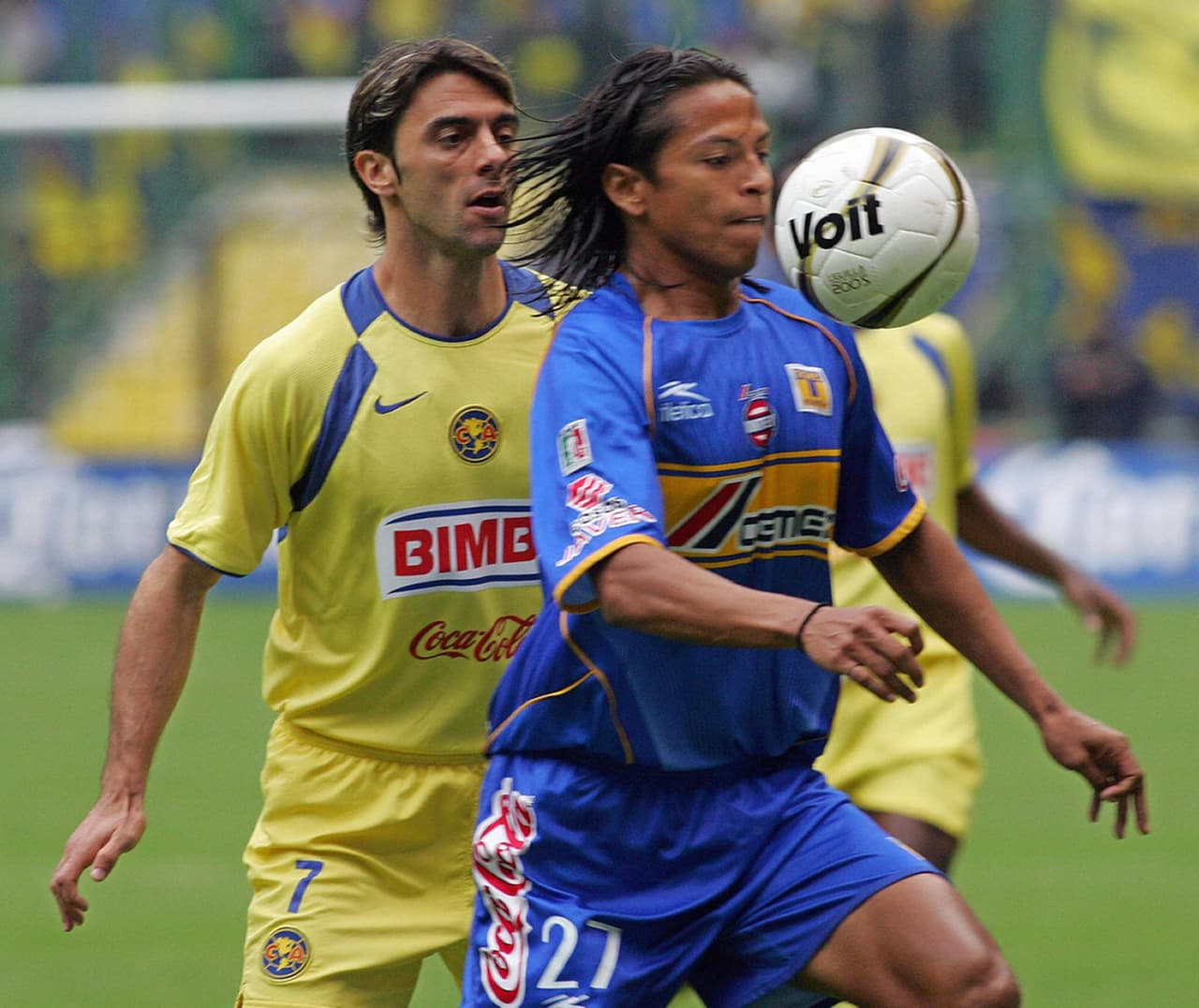 América se encontró con Tigres, su primer rival en el Apertura 2005 y al que derrotó en el juego de ida por 1-3, lo que le daba cierta tranquilidad.