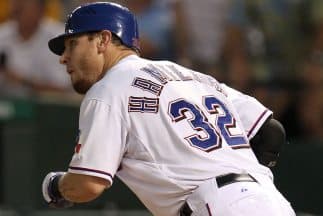 Josh Hamilton acusado de delito grave por agredir a su hija