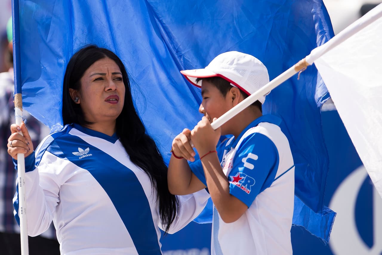 El colorido de la afición en la Jornada 3