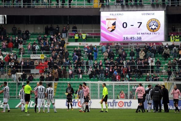 Udinese se impuso por 7-0, sí, ¡7-0! Palermo sufrió una derrota de las peores en la historia de la Serie A.