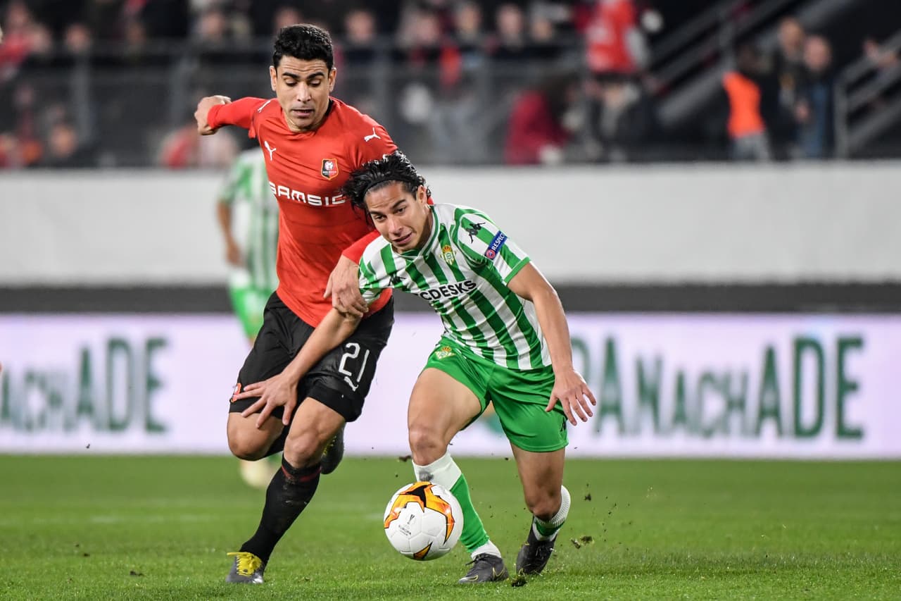 Su velocidad y buen toque le dieron presencia al Betis por los extremos, aunque también generación cuando se lanzaba al centro.