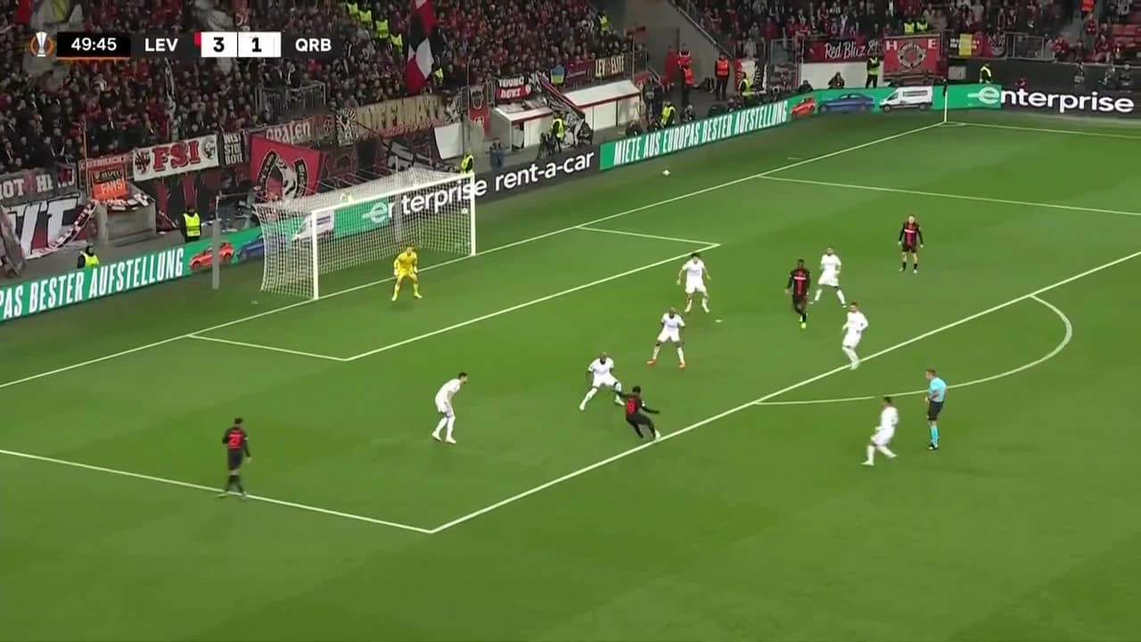 ¡TIRO ATAJADO! disparo por Nathan Tella.