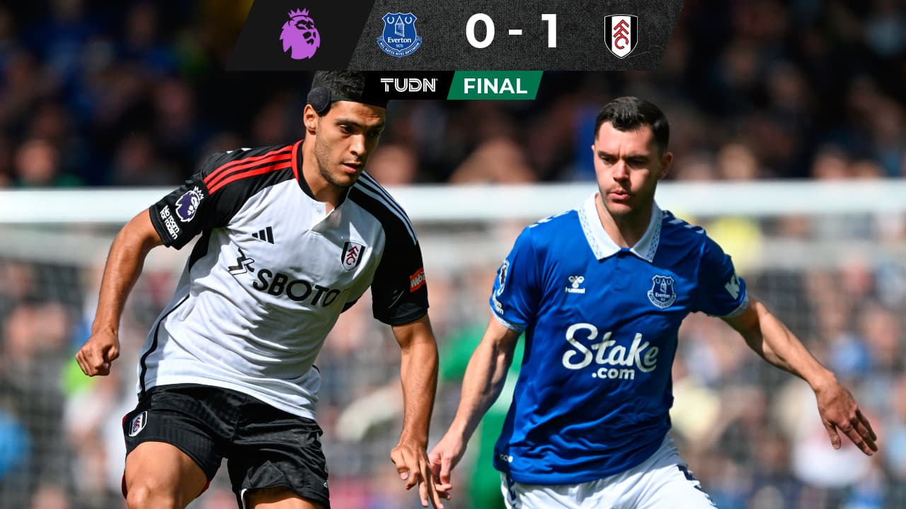 Raúl Jiménez casi anota golazo en el triunfo del Fulham ante Everton