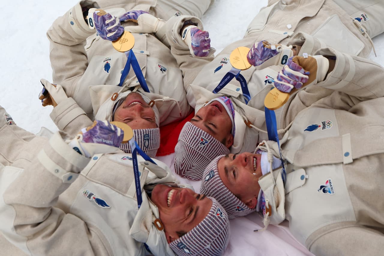 Juegos Olímpicos: Perrot arrebata un oro cantado a Noruega en el biatlón de Milano Cortina 2026