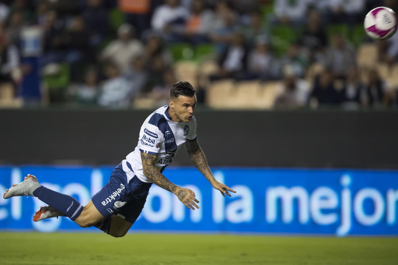 Christian Tabo fue la gran figura del visitante con un doblete que comenzó al minuto 8 del primer tiempo.