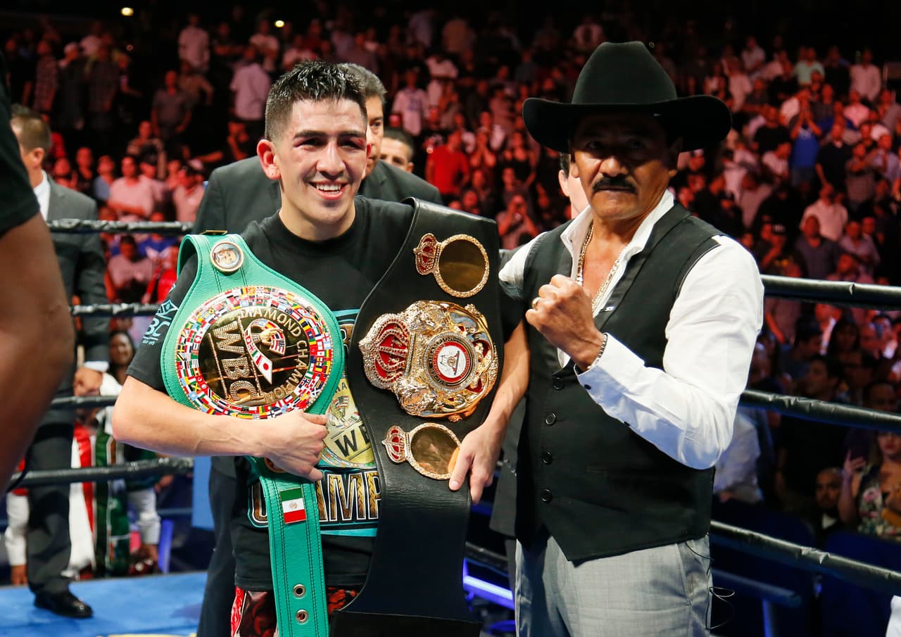 Leo Santa Cruz pide al ganador de Valdez vs ‘Alacrán’ Berchelt