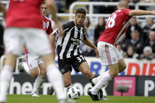 El atacante francés Hatem Ben-Arfa de las 'Urracas' no dvio uno de sus mejores partidos.