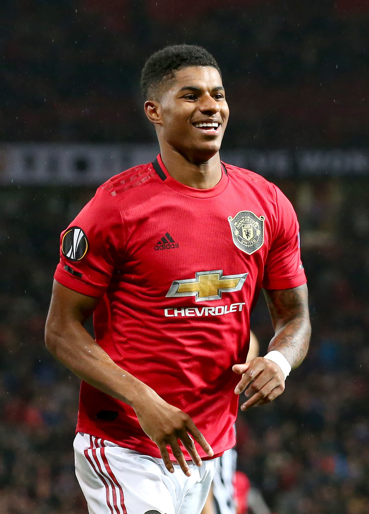 Los Red Devils ganan tranquilamente en Old Trafford con tres goles a cero al Partizan y pasan a la siguiente ronda de la Europa League.