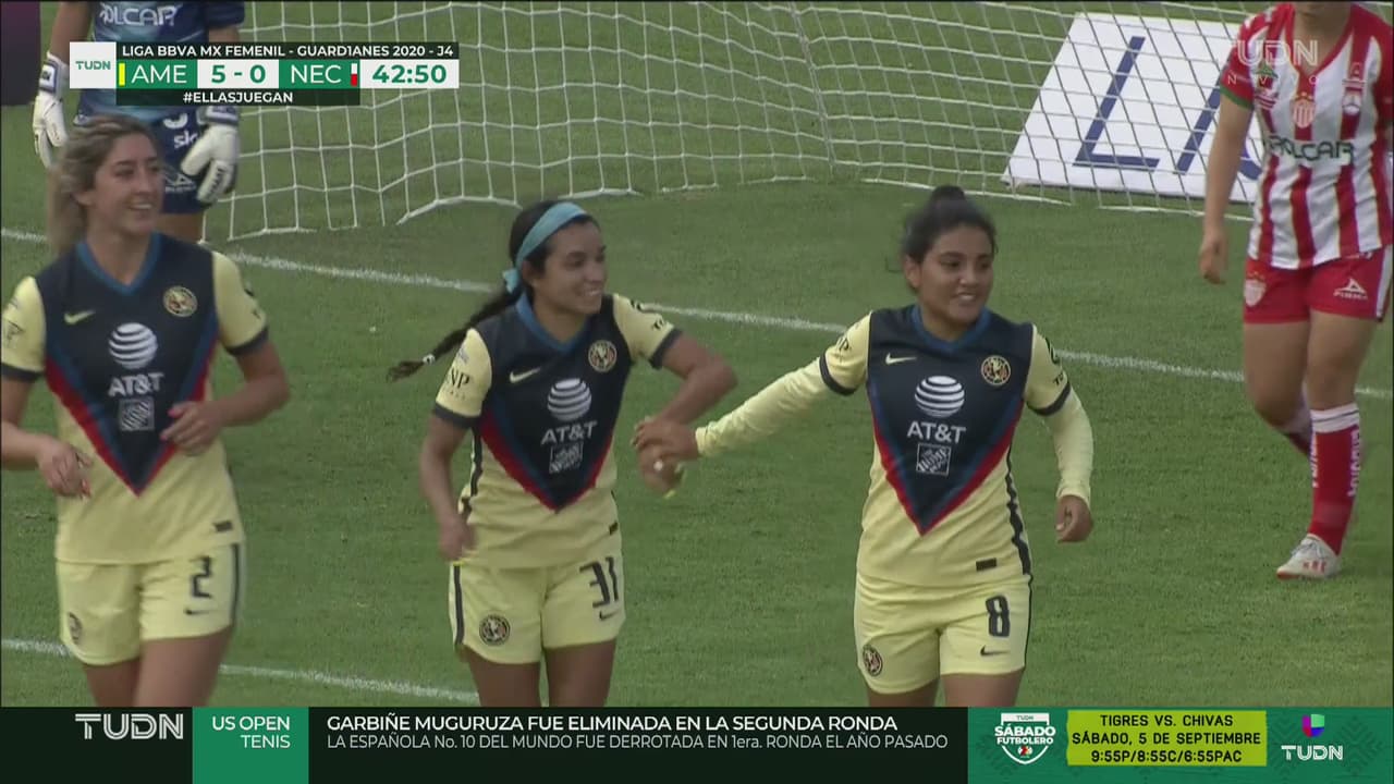 ¡La manita! Doblete de Betzy Cuevas significa el quinto gol para el América
