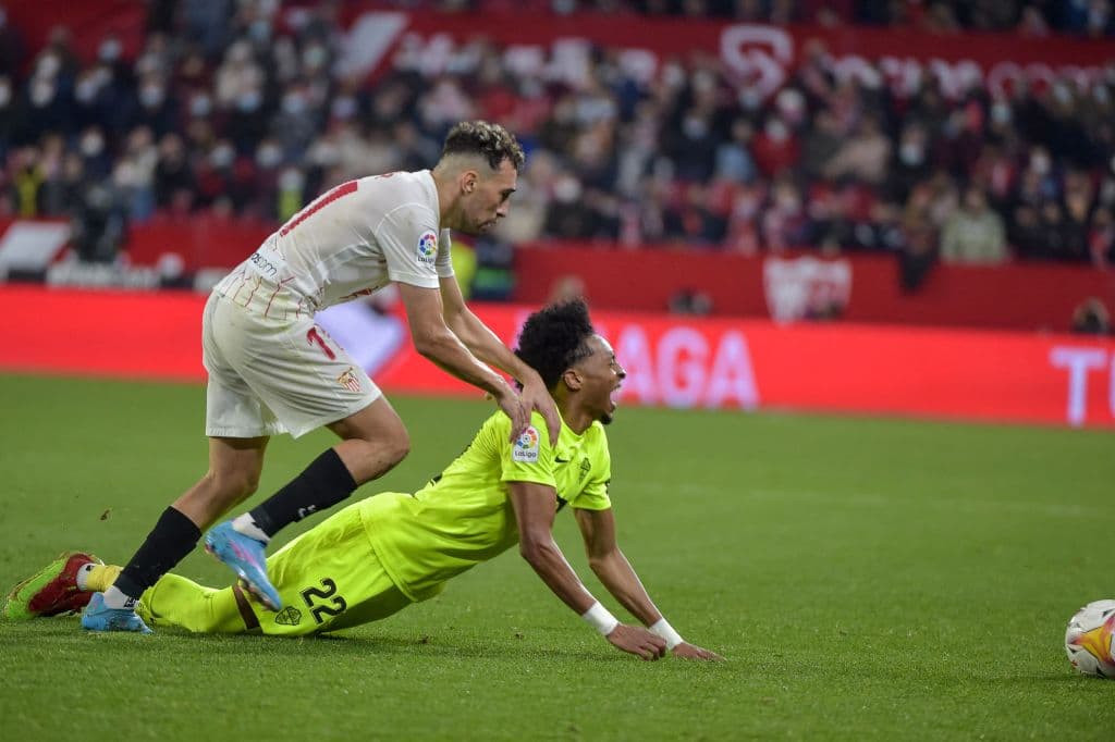 Papu Gómez y Rafa de Mir son los encargados de batir la portería de Edgar Badia para poner el 2-0 definitivo en el marcador y sumar tres importantes unidaes.