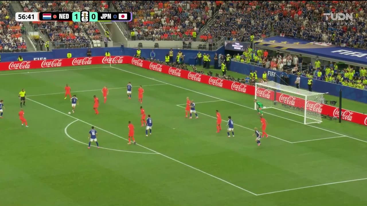 ¡Golazo de Japón! Nakamura empata con un misil desde fuera del área