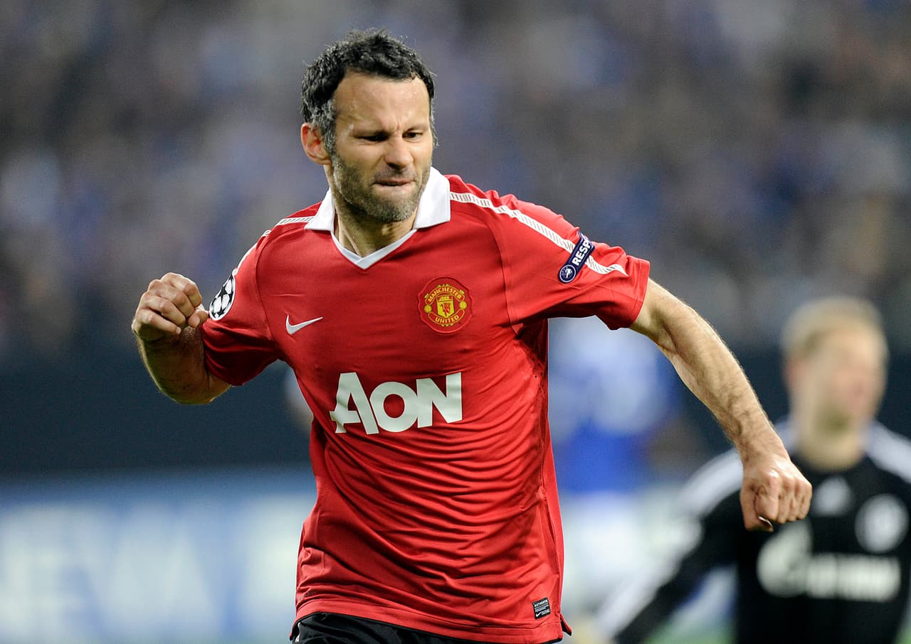 El galés Ryan Giggs participó en 141 duelos.