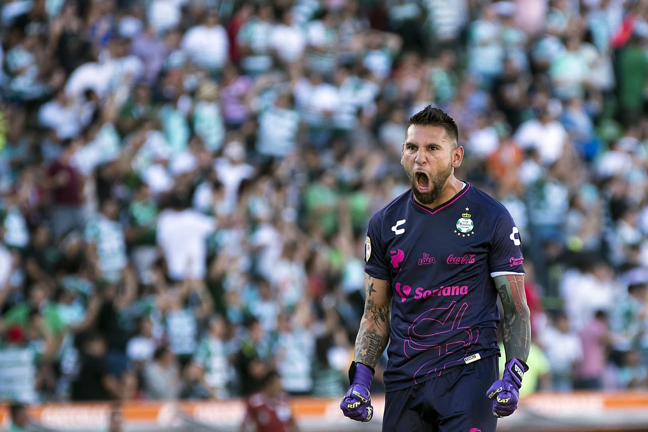 El arquero 
<b>Jonathan Orozco </b>salvó en más de una ocasión a Santos Laguna en la victoria 3-1 sobre Tigres UANL, siendo fundamental para la victoria de su equipo.