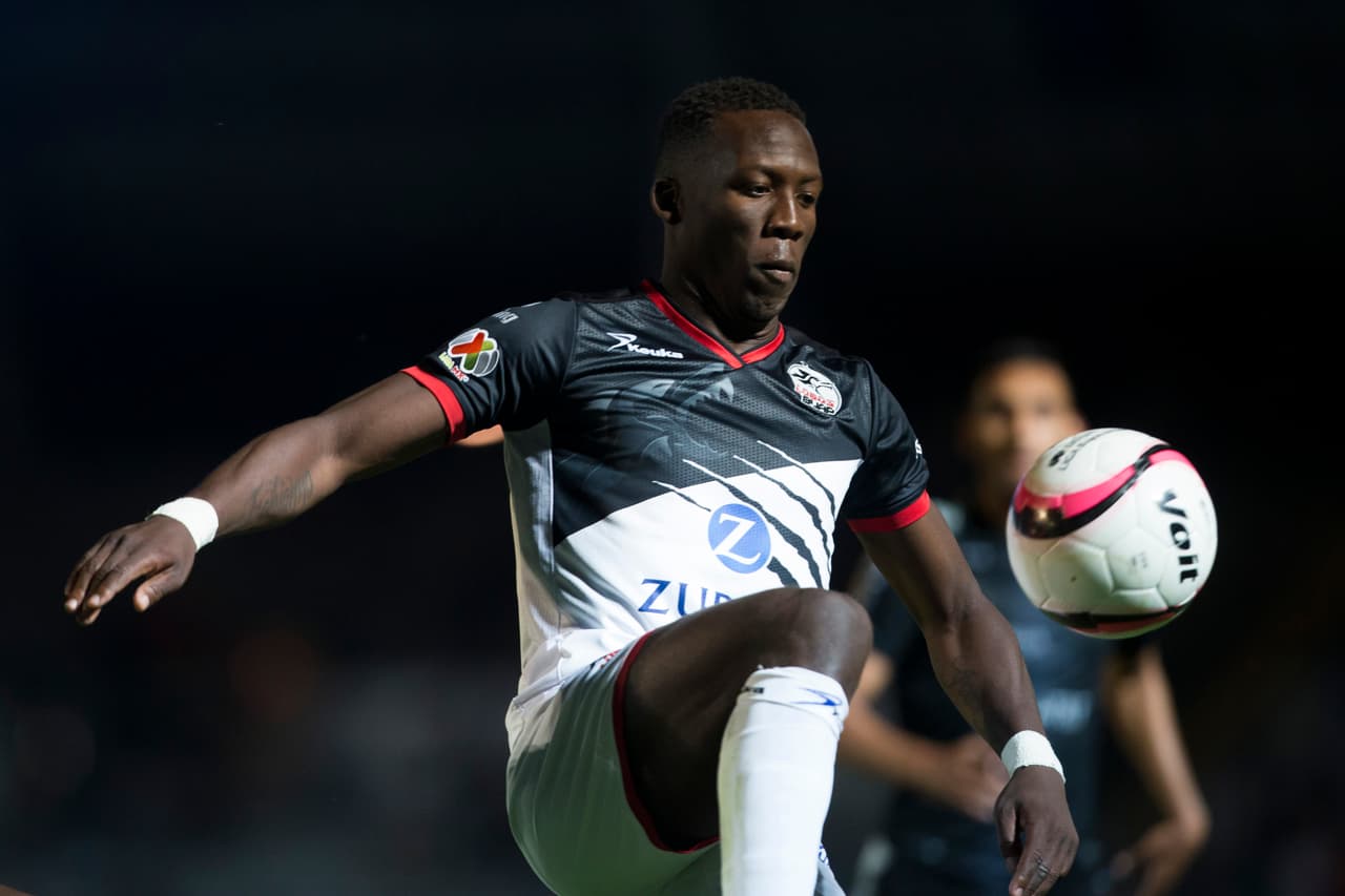 013 Julián Quiñonez - Lobos BUAP. Aportó 7 puntos en la jornada.