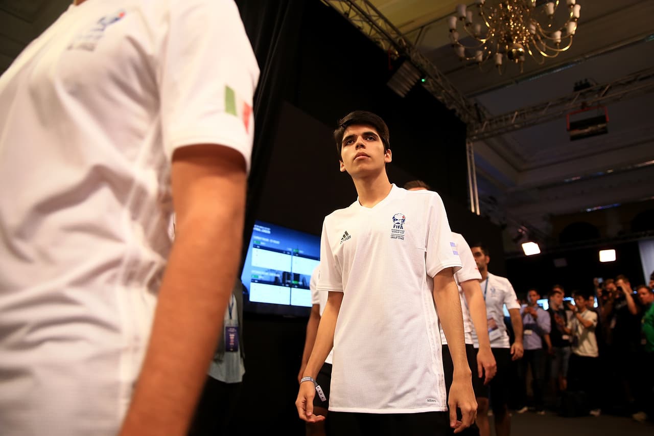 El argentino Gonzalo 'Nicolas99FC' Villalba fue uno de los protagonistas de la jornada y al final fue el verdugo de Reinhard 'Rein10' Krause.