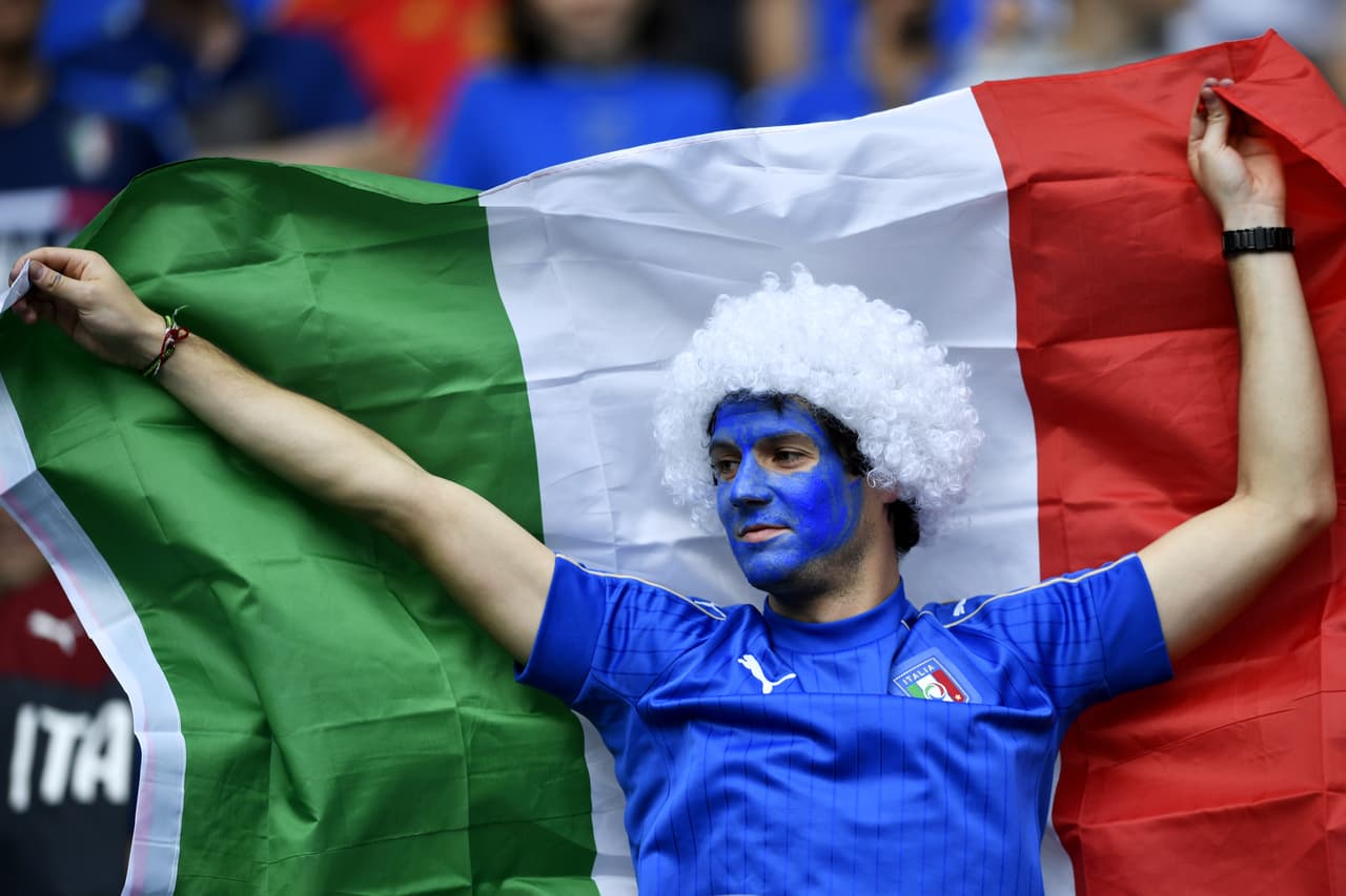 En la última fase de octavos de final, los fanáticos demostraron la pasión a sus colores entre cánticos, porras, gritos, desesperación y euforia.