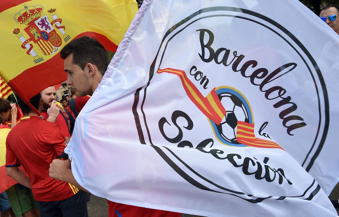 En la última fase de octavos de final, los fanáticos demostraron la pasión a sus colores entre cánticos, porras, gritos, desesperación y euforia.