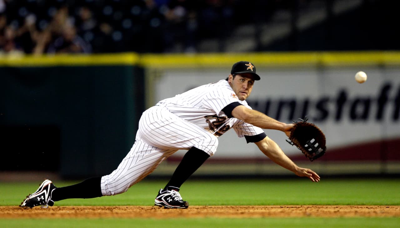 Lance Berkman. El primera base ganó la Serie Mundial de 2011 con los Cardenales de San Luis. Jugó 15 años en las Mayores, 12 de ellos con los Astros, dos con los pájaros rojos y uno más con Texas.
